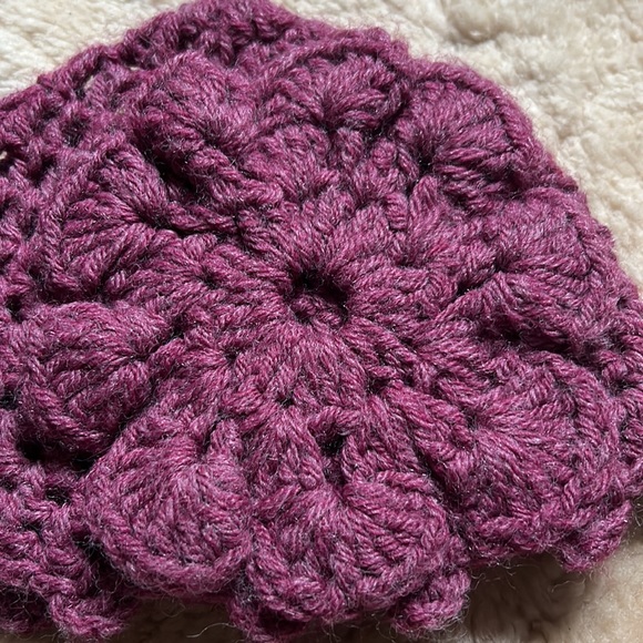 Beautiful crochet big flower hat main image 2